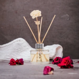 irish-rose-reed-diffuser